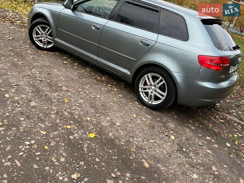 Хетчбек Audi A3 2009 в Кам'янці-Бузькій