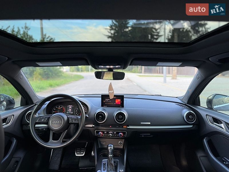 Седан Audi A3 2018 в Старокостянтинові