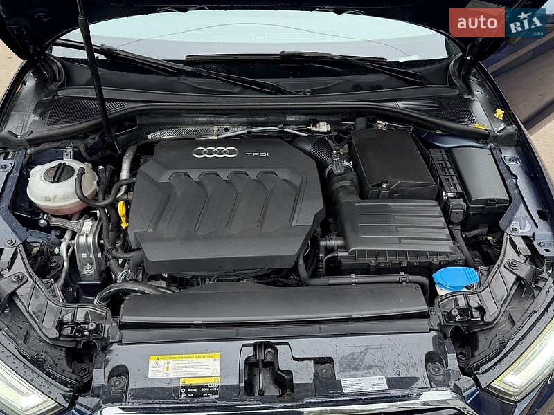 Седан Audi A3 2016 в Киеве