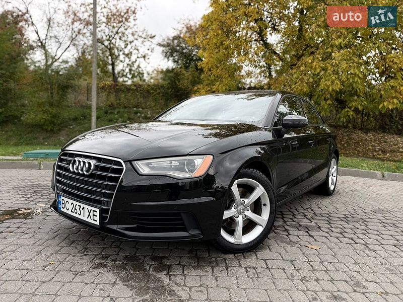 Седан Audi A3 2016 в Львові