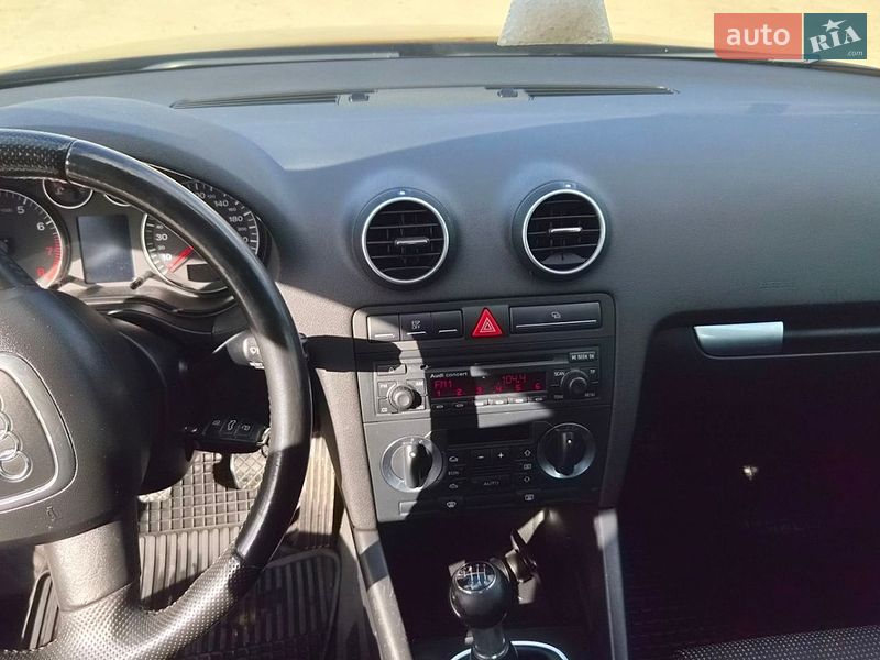 Хэтчбек Audi A3 2006 в Черновцах