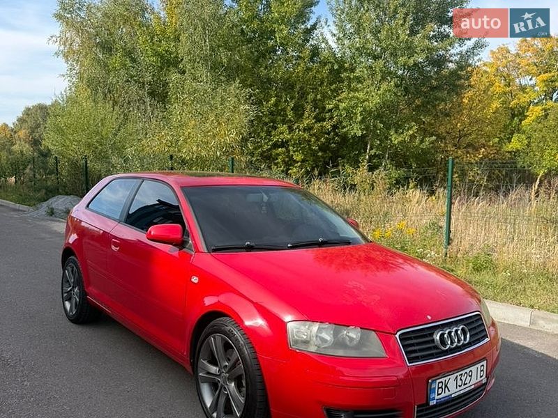 Хэтчбек Audi A3 2004 в Ровно