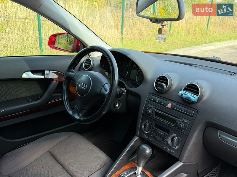 Хэтчбек Audi A3 2004 в Ровно