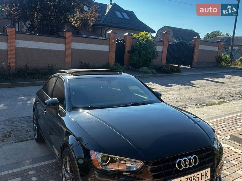 Седан Audi A3 2014 в Кропивницком