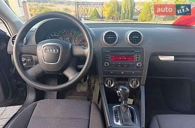 Хетчбек Audi A3 2009 в Дрогобичі