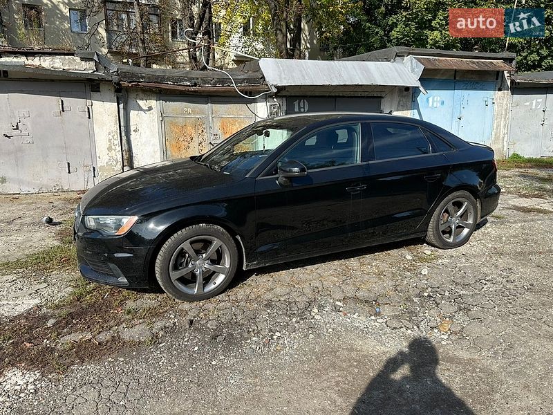 Седан Audi A3 2015 в Днепре