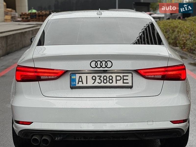 Седан Audi A3 2017 в Києві