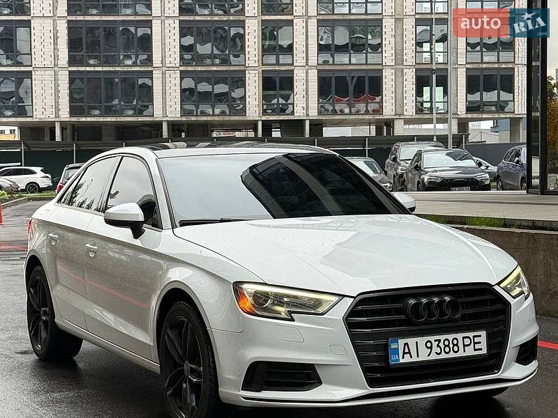 Седан Audi A3 2017 в Києві