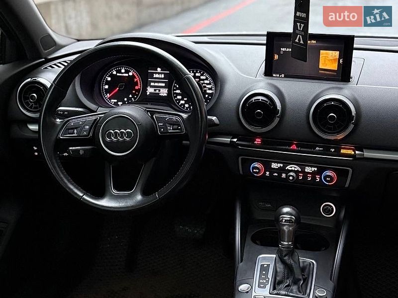 Седан Audi A3 2017 в Києві