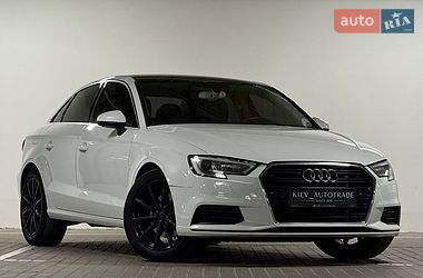 Седан Audi A3 2014 в Києві
