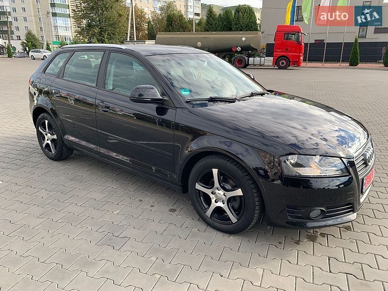 Хэтчбек Audi A3 2009 в Луцке