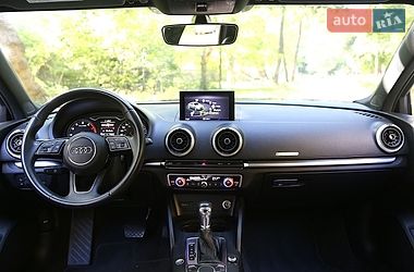Седан Audi A3 2019 в Житомирі