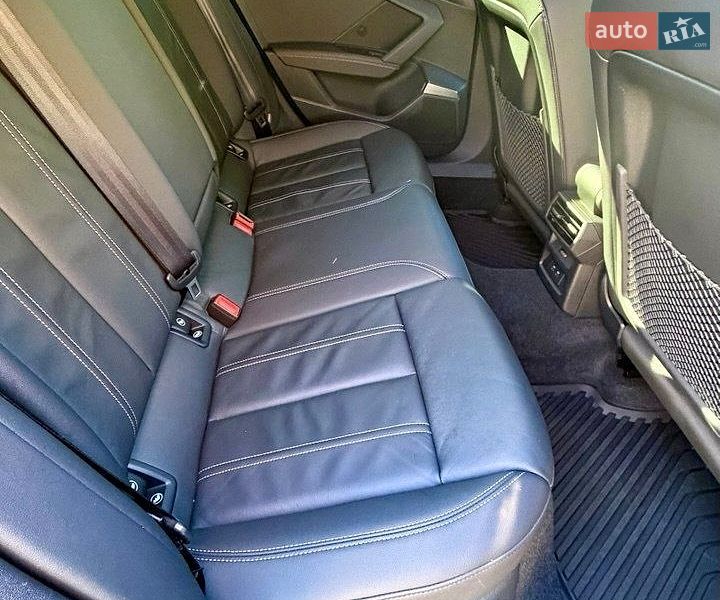 Седан Audi A3 2022 в Самборі