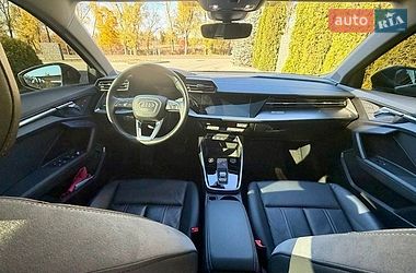 Седан Audi A3 2022 в Самборі