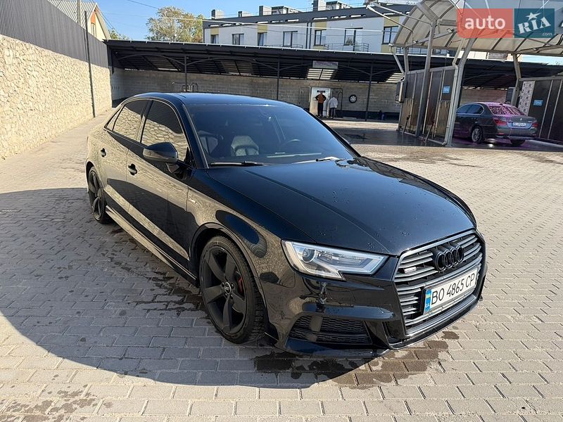 Седан Audi A3 2015 в Тернополі