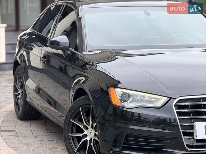 Седан Audi A3 2015 в Стрые