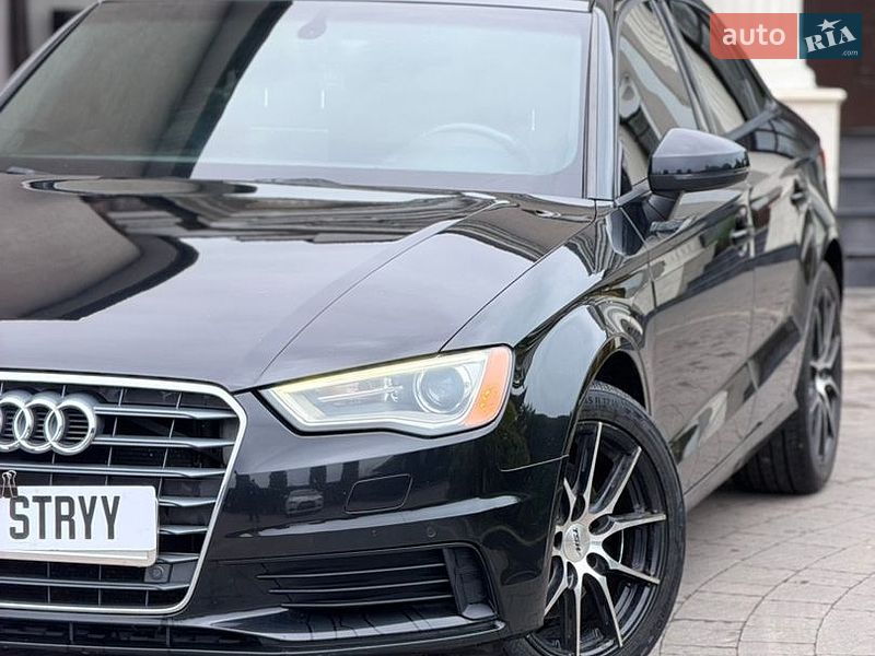 Седан Audi A3 2015 в Стрые