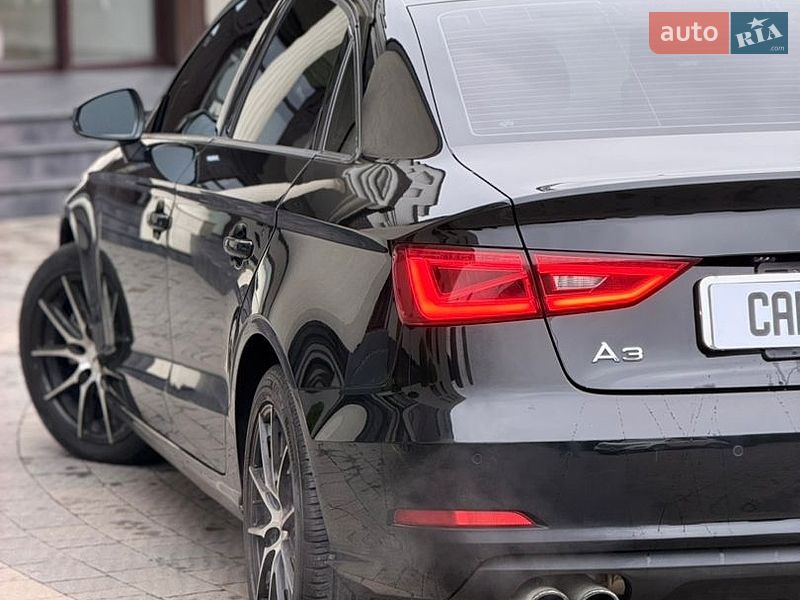Седан Audi A3 2015 в Стрые