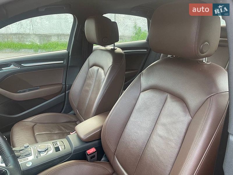 Седан Audi A3 2020 в Киеве