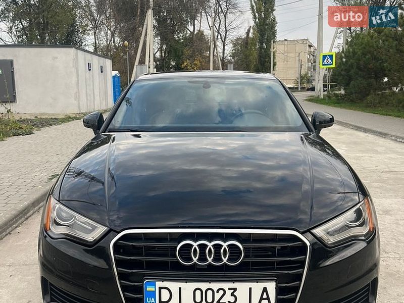 Седан Audi A3 2014 в Синельниково