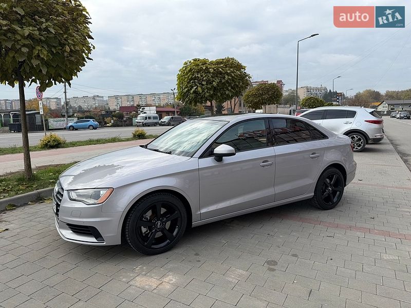 Седан Audi A3 2015 в Тернополе