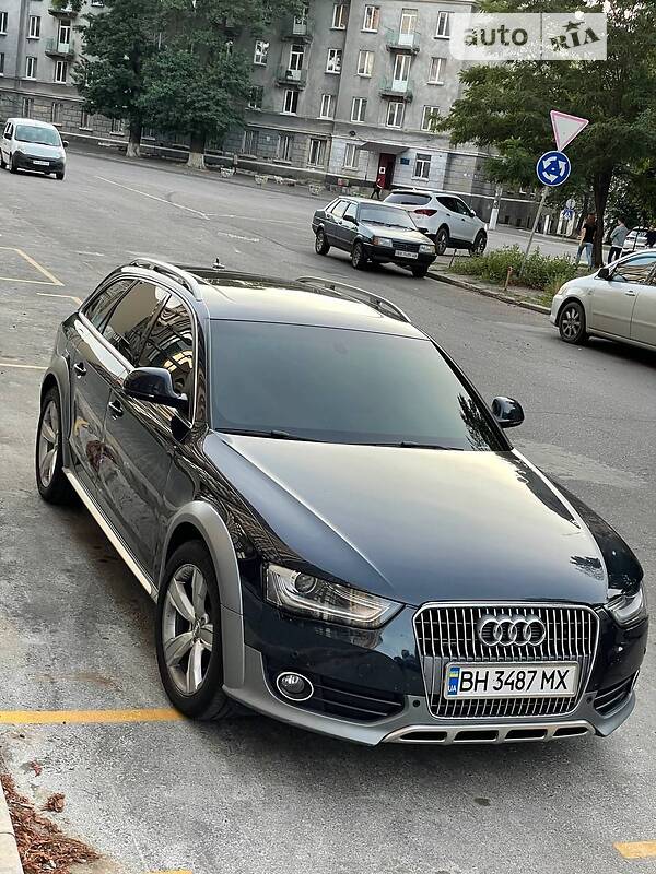Универсал Audi A4 Allroad 2013 в Одессе
