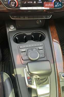 Универсал Audi A4 Allroad 2017 в 