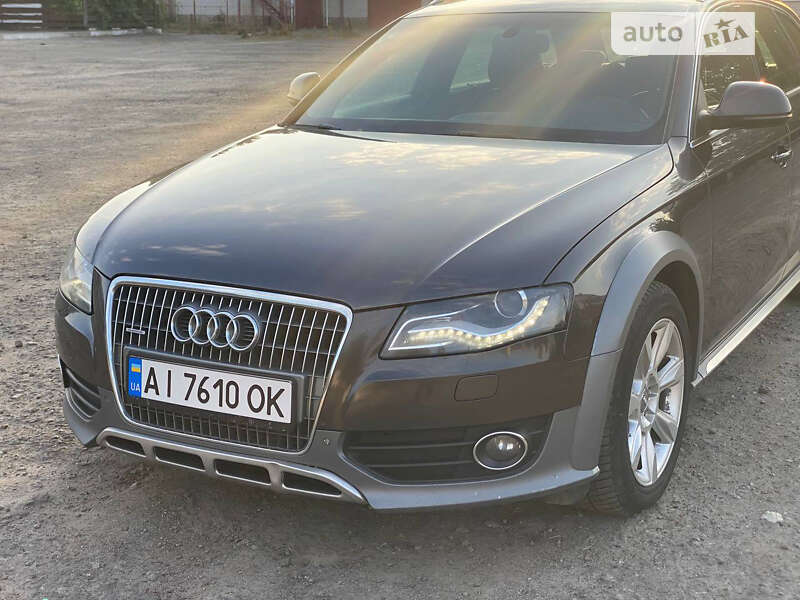 Универсал Audi A4 Allroad 2010 в Обухове