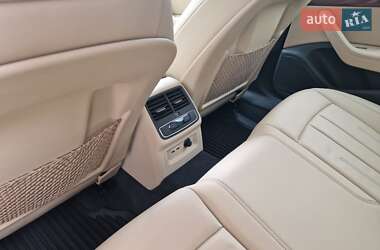 Универсал Audi A4 Allroad 2021 в 