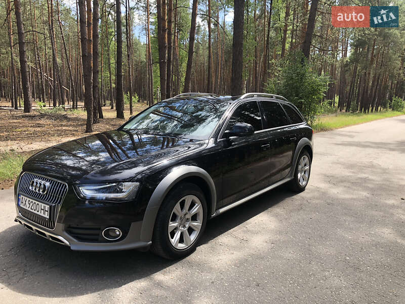 Универсал Audi A4 Allroad 2013 в Богодухове