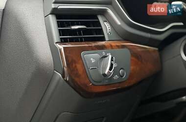 Универсал Audi A4 Allroad 2017 в 
