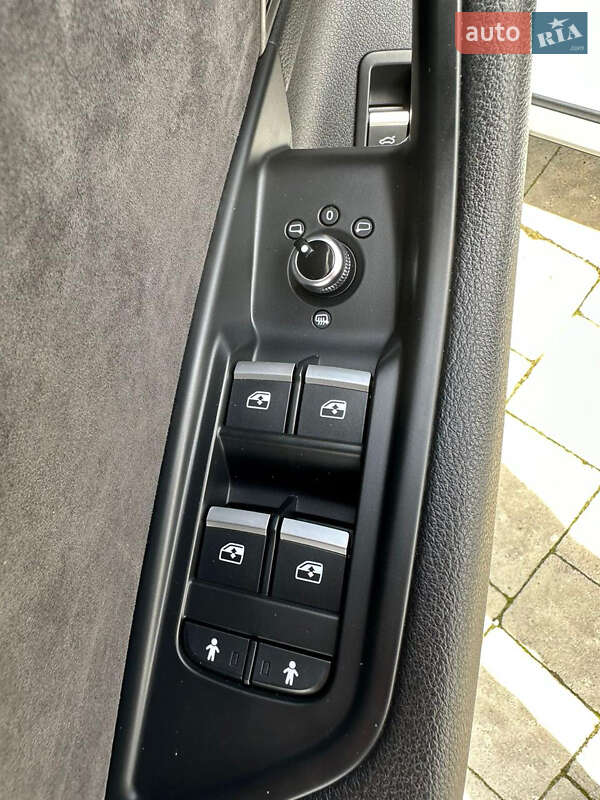 Универсал Audi A4 Allroad 2016 в Ровно