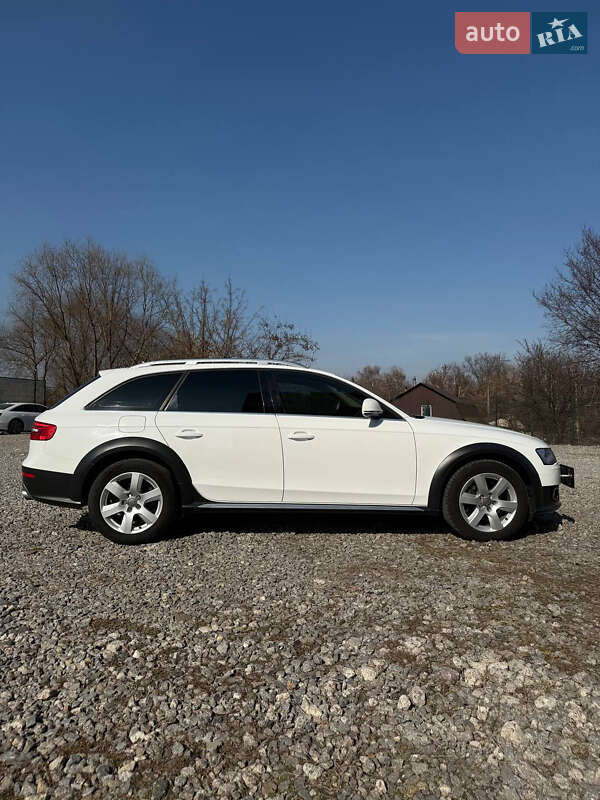 Универсал Audi A4 Allroad 2012 в Киеве