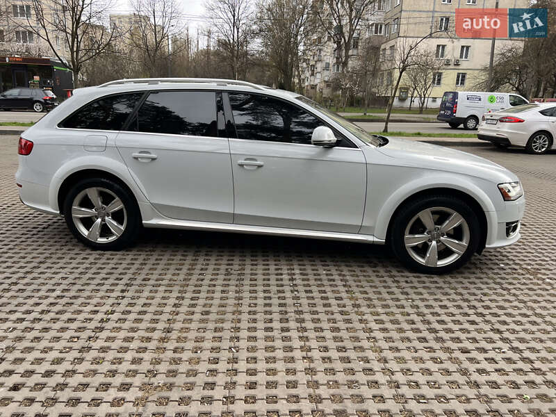 Универсал Audi A4 Allroad 2014 в Киеве