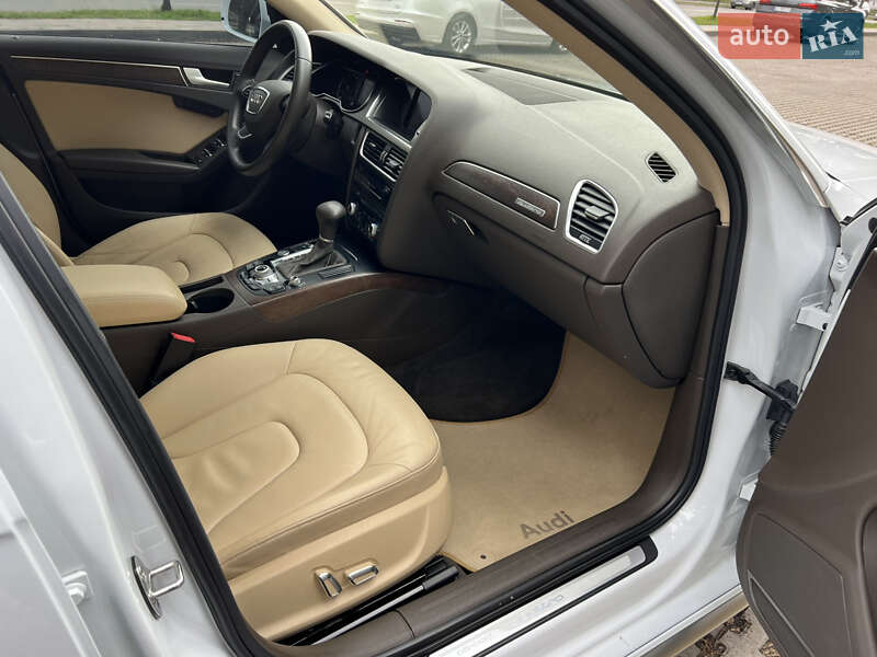 Универсал Audi A4 Allroad 2014 в Киеве