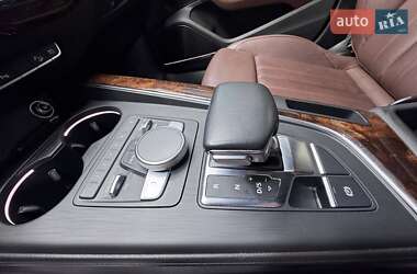 Универсал Audi A4 Allroad 2017 в 