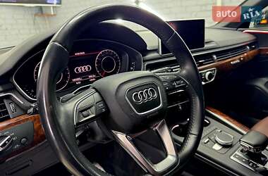 Универсал Audi A4 Allroad 2017 в 
