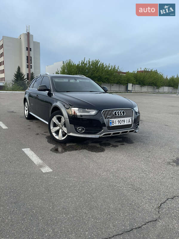 Универсал Audi A4 Allroad 2012 в 