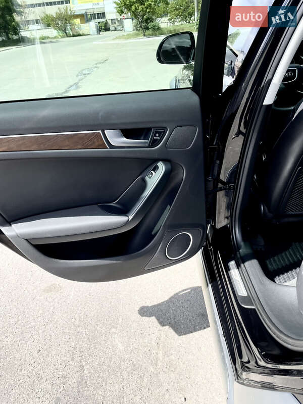Універсал Audi A4 Allroad 2014 в Києві