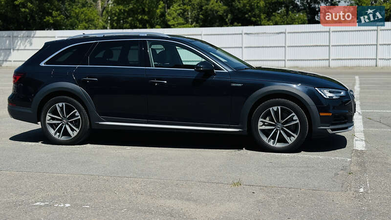 Универсал Audi A4 Allroad 2018 в Киеве