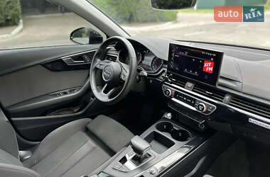 Универсал Audi A4 Allroad 2019 в 