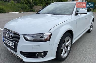 Универсал Audi A4 Allroad 2015 в 