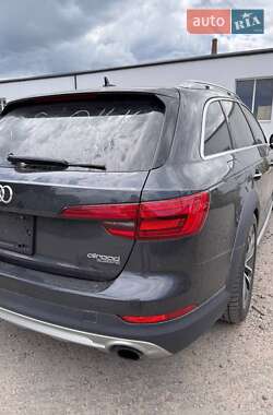 Универсал Audi A4 Allroad 2017 в 