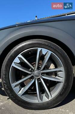 Универсал Audi A4 Allroad 2017 в 
