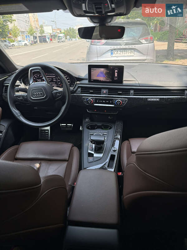 Универсал Audi A4 Allroad 2019 в Киеве