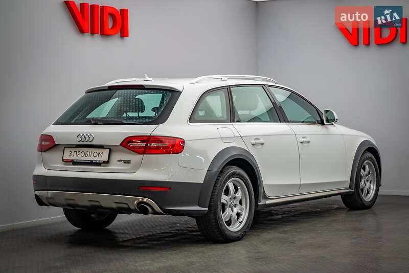 Универсал Audi A4 Allroad 2013 в Киеве