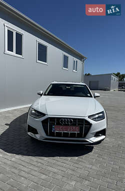 Универсал Audi A4 Allroad 2020 в 