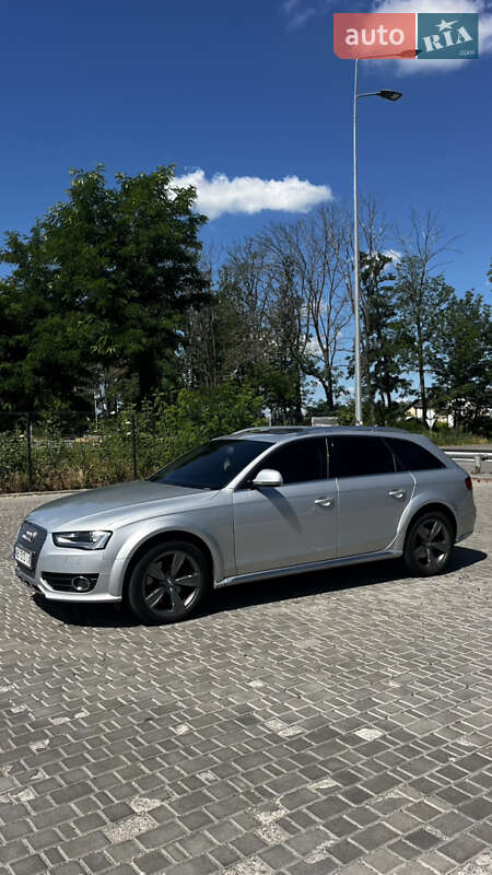 Audi A4 Allroad 2013