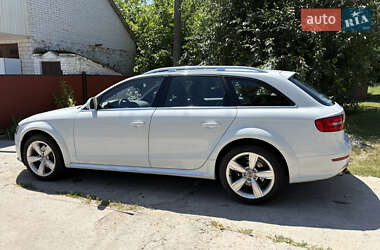 Универсал Audi A4 Allroad 2013 в 