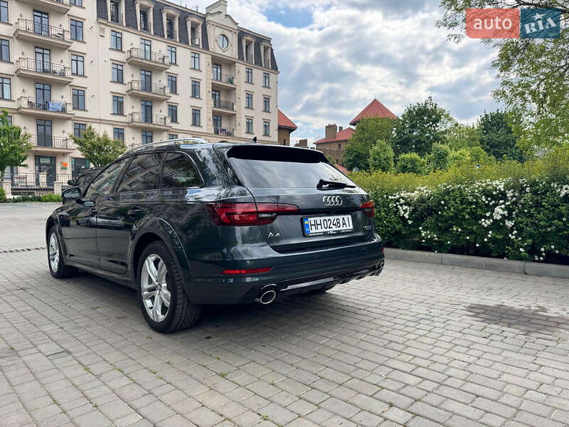 Универсал Audi A4 Allroad 2017 в Одессе